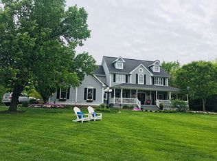 1348 Lakeway Dr, Defiance, MO
