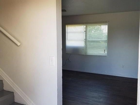 2nd image of 620 S Grannis Ave APT B