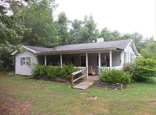 6744 Coltrane Mill Rd, Greensboro, NC 27406