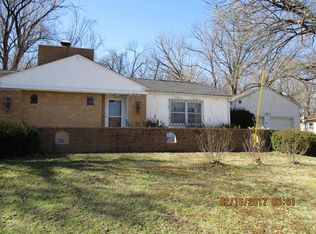 504 S Ohio St, Coffeyville, KS 67337