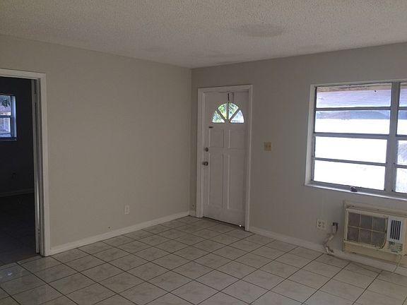 2nd image of 2707 NW 13th St #2