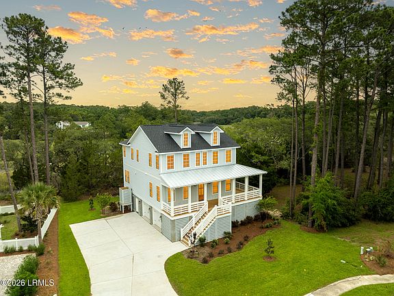 3rd image of 111 Willow Point Road