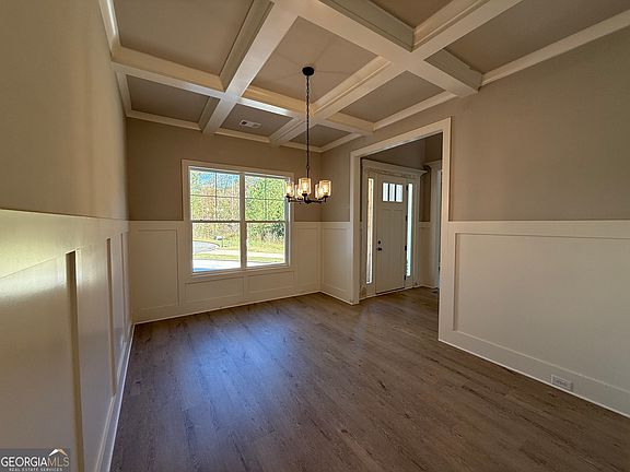 5th image of 3844 Cheyenne Ln