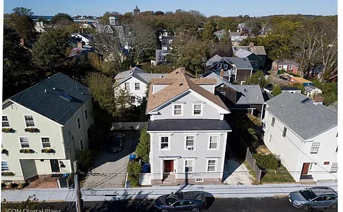 29 Marsh St #1 Photo 1