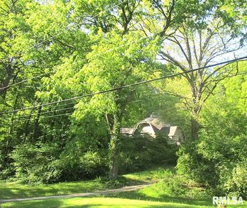 112 Highview Rd, East Peoria, IL, 61611