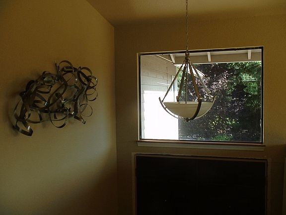 5th image of 20418 NE 7th Ct