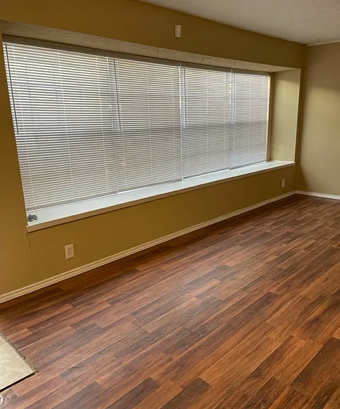 28 W Creek Ln #28 — Photo 6