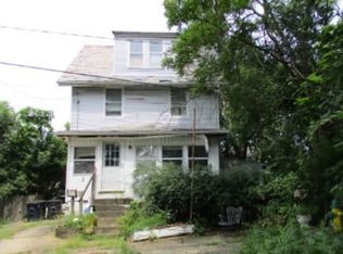 30 Maxine Pl, Akron, OH 44305