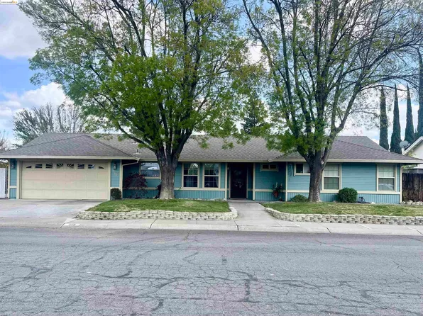 408 Pelican Pl, Yuba City, CA 95993