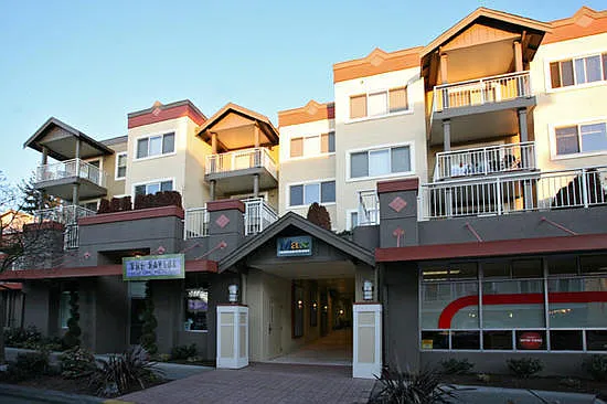 The Max Apartments — Photo 20