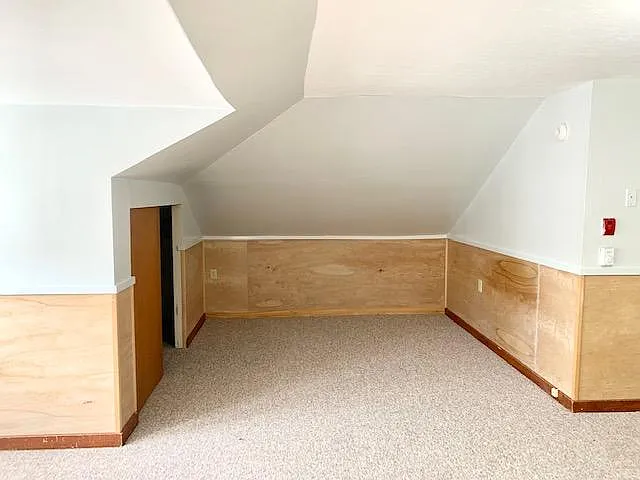 26 Main St — Photo 3