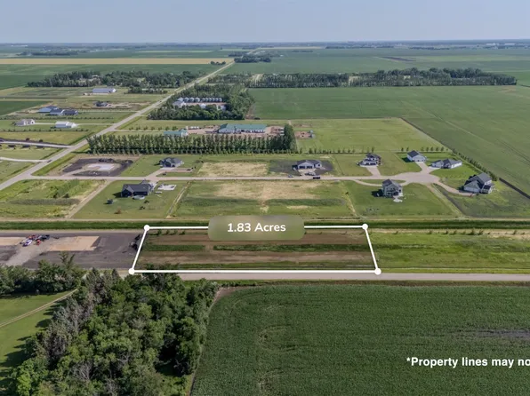 3671 80th Ave N, Moorhead, MN 56560