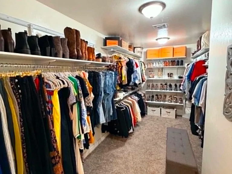 9033 W Birchover Dr — Photo 26