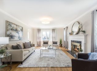 7 Evergreen Ter, Millburn, NJ 07041