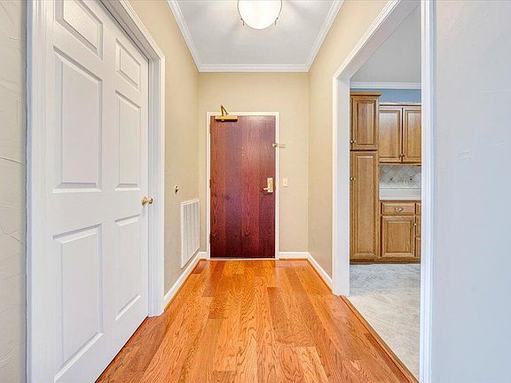 2nd image of 3040 McVitty Forest Dr APT 313