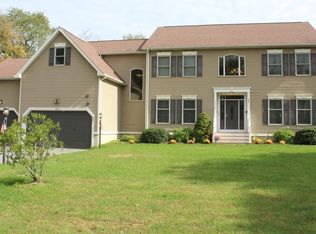64 Middleboro Rd, East Freetown, MA 02717