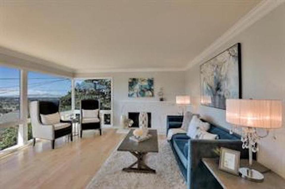 1st image of 2706 Sequoia Way