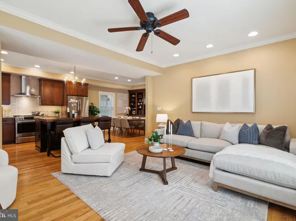 507 Queen St, Philadelphia, PA 19147