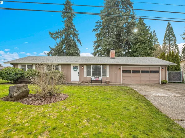 8915 NE 99th St, Vancouver, WA 98662