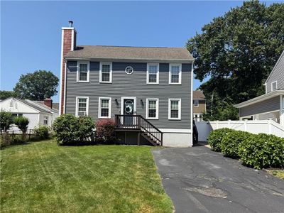 13 Cedar Dr, Bristol, RI, 02809