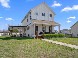 231 Jenny Ln, Raymore, MO 64083