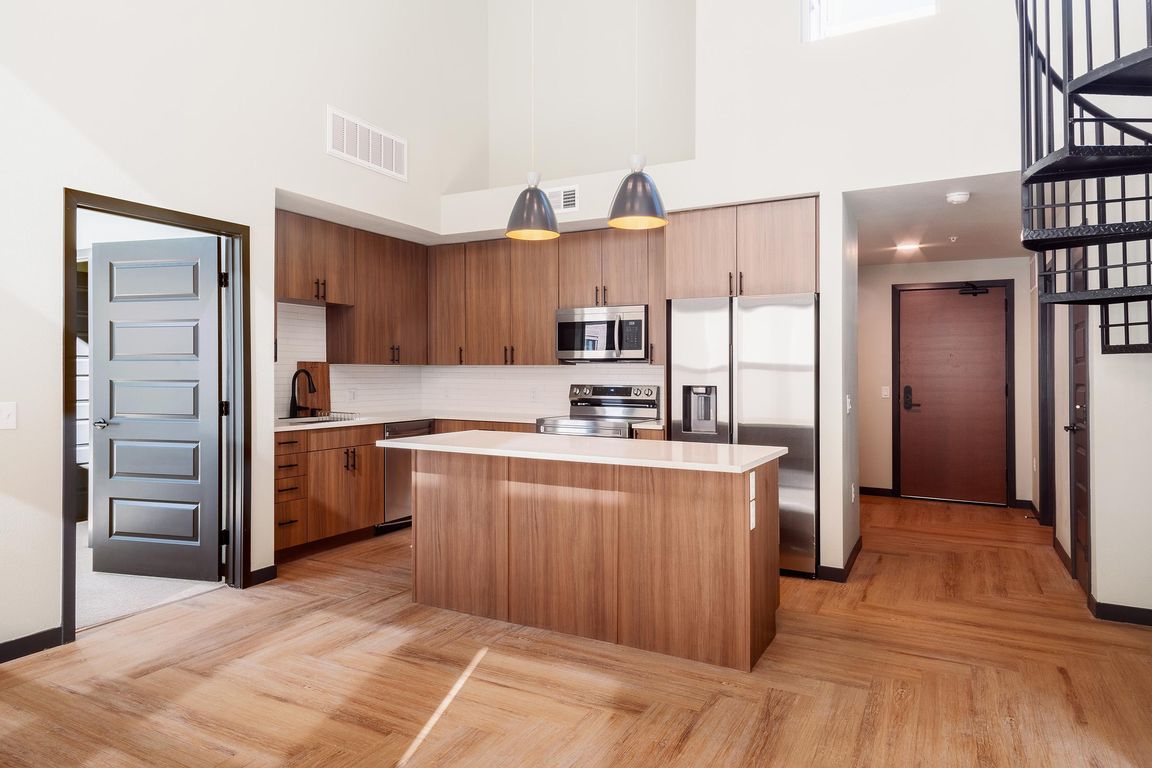 Large Kitchens