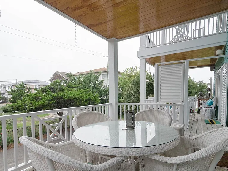 10 Meier St #B — Photo 6