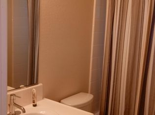 2432 Boxwood St, Sacramento, CA 95815