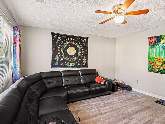 3rd image of 3090 Deshler Dr