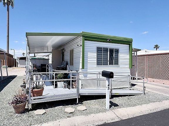 2nd image of 3601 E Wyoming Ave Space 43