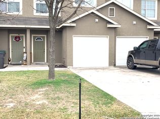 6402 Summit Oak APT 2, San Antonio, TX 78229