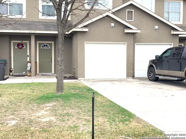 6402 Summit Oak APT 2, San Antonio, TX 78229