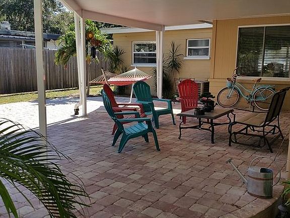 4th image of 4635 31st Ave N