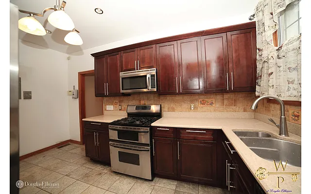 Rented by Douglas Elliman | media 18
