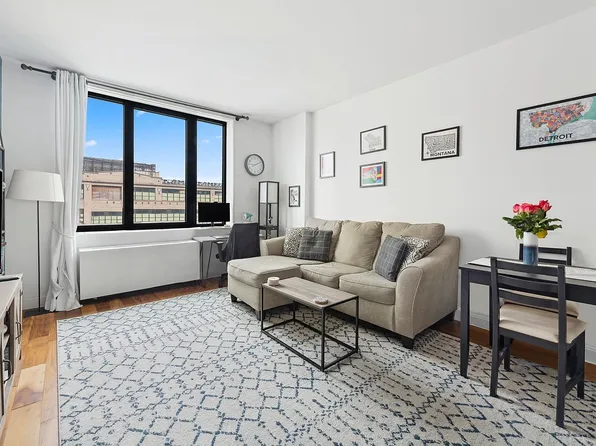 42-14 Crescent St #5B, Long Island City, NY 11101