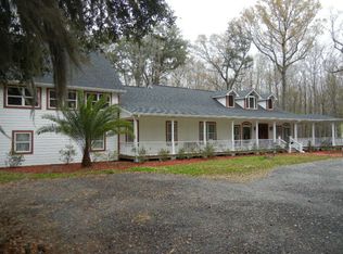 216 McDonald Rd, Brunswick, GA 31525