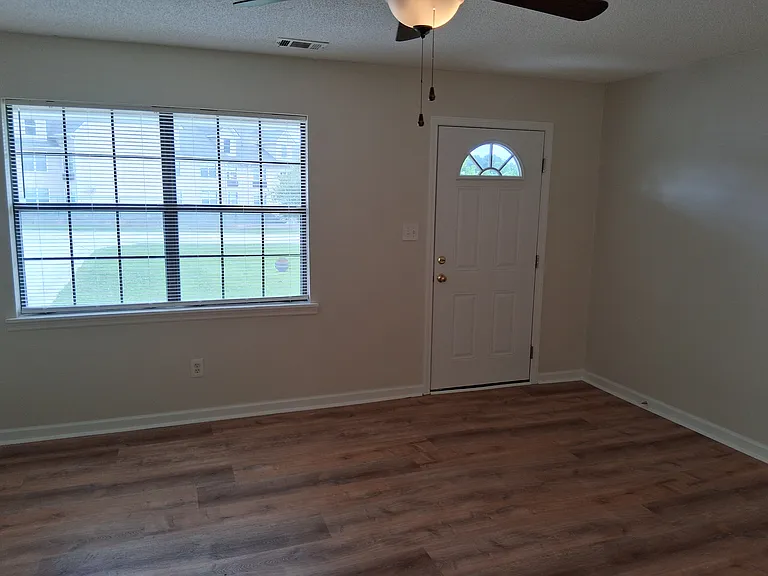 Entry area