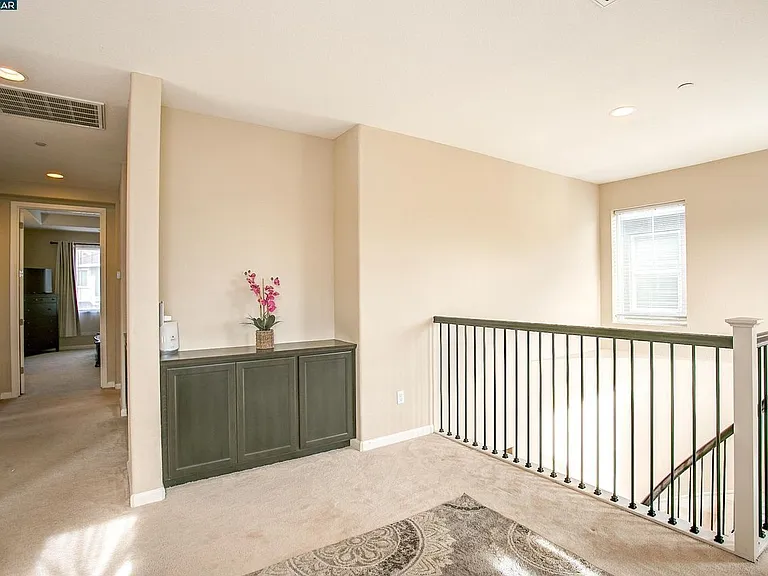 4672 Contralto Dr — Photo 8