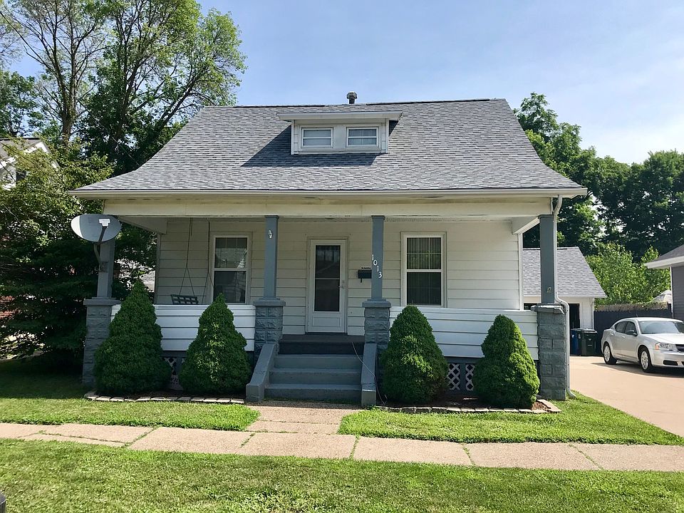 1st image of 1013 Sycamore St