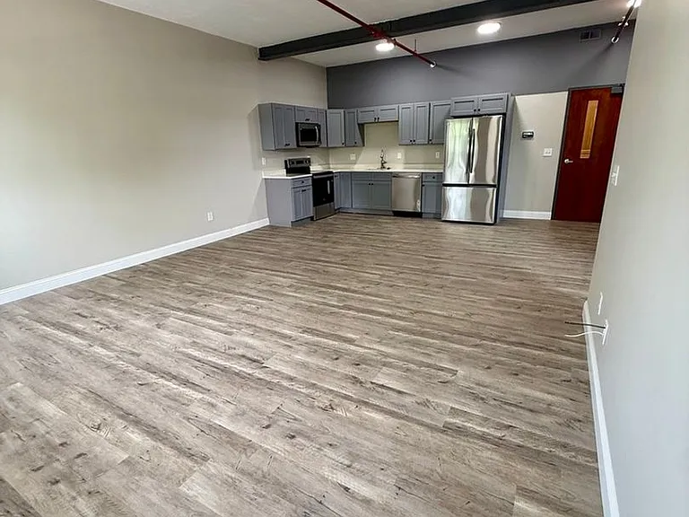 70 Webster St #204 — Photo 2