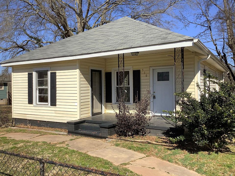 1st image of 510 Pear St