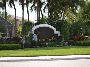 4760 NW 57th Pl, Coconut Creek, FL 33073