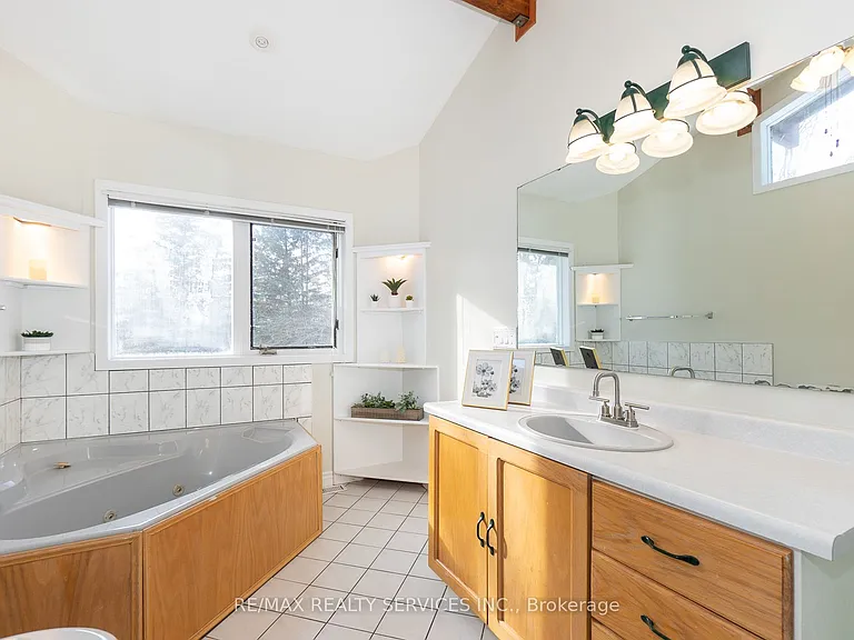 9 Damascus Dr — Photo 21