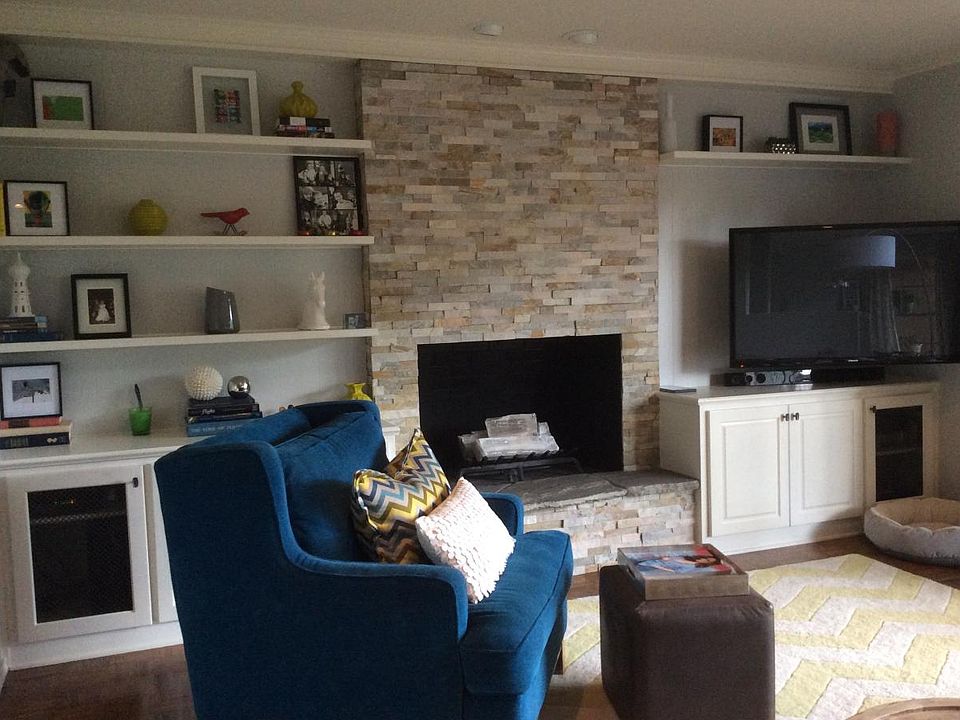 1st image of 401 Brookwood Dr