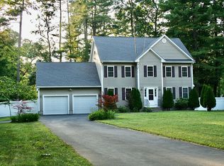 15 Coolidge Ave, Westford, MA 01886