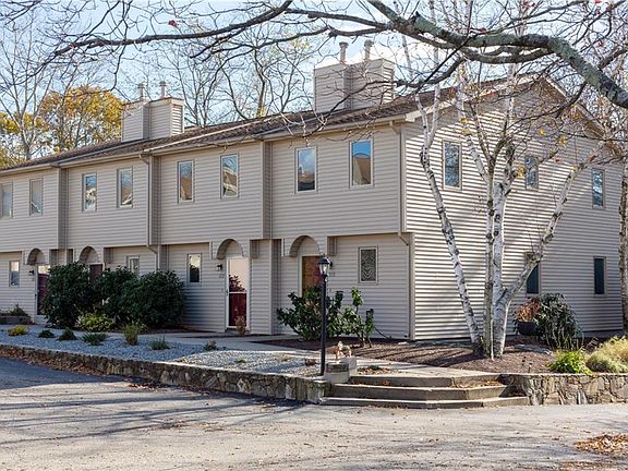 2nd image of 200 Cannon St APT 114