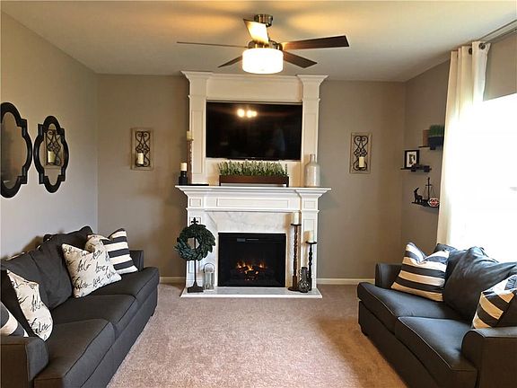 4th image of 1731 Redbay Dr