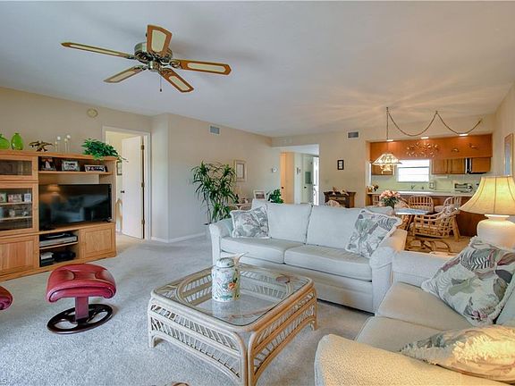 3rd image of 4561 Bay Beach Ln APT 163