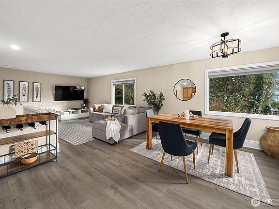 3rd image of 4414 Chrisella Road E