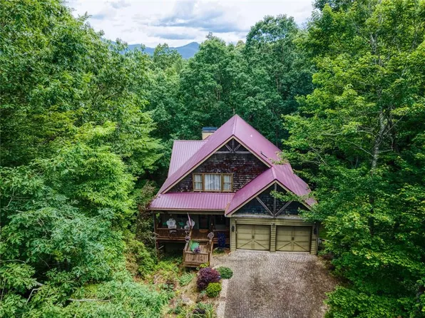 73 Brentwood Ct, Sautee Nacoochee, GA 30571